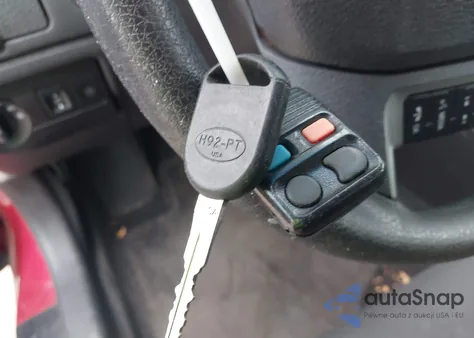 2012 Ford Fusion Se z USA, uszkodzony, nr VIN 3FAHP0HA3CR364063